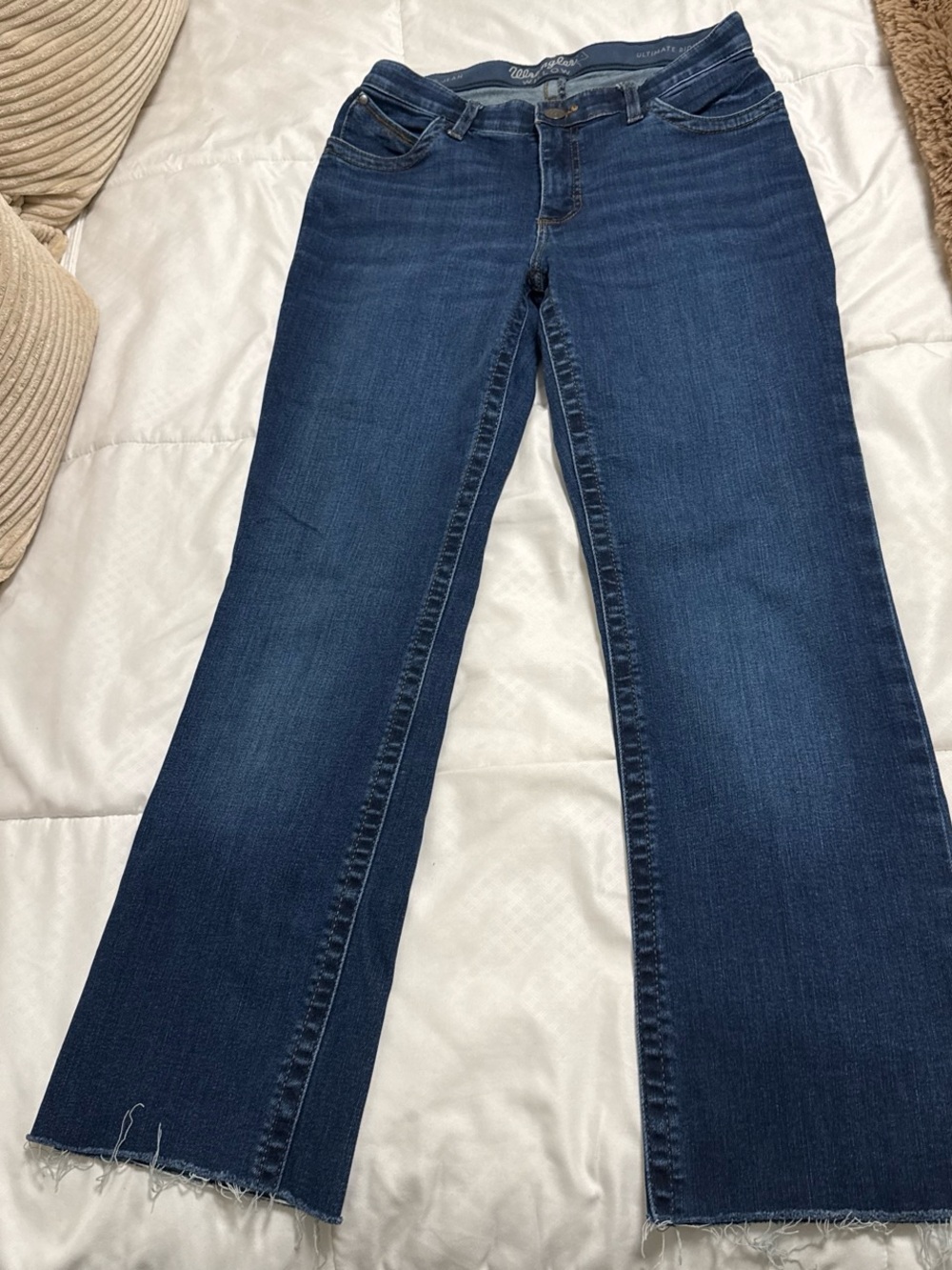 Wrangler Women’s Dark Blue Bootcut Jeans - Unbranded